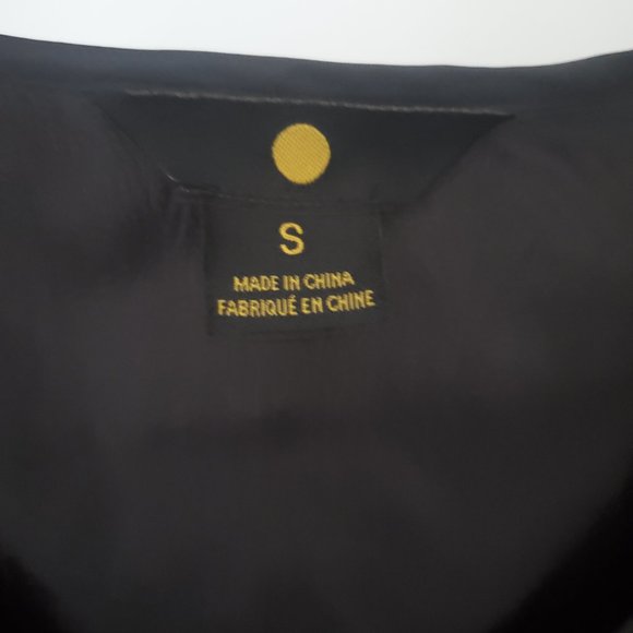 Artsy Black Pleated Ruffles Vest Blouse 2 in 1 Sleeveless Button Down Dark Fairy - Picture 6 of 6